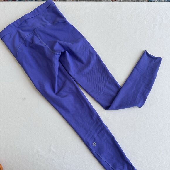 Lululemon Pants - Lululemon Sense Knit HR running tight Charged Indigo Size 4 Leggings